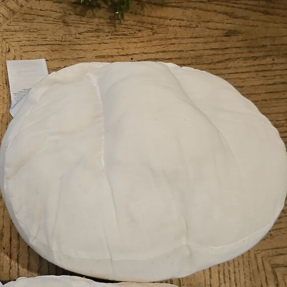 Boppy Pregnancy Pillows - Picture 3 of 7